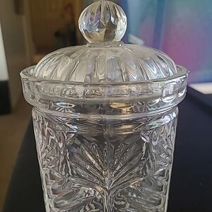 131/2846 Fifth Avenue 'Portico' Pattern 7 Tall Crystal Lidded Biscuit Jar